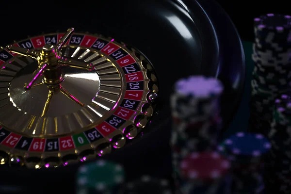 Wild Bandito slot game interface showing reel layout and symbol details